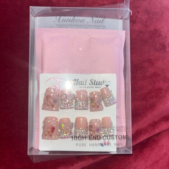 Butterfly Rhinestone Nail Set - Picture 2 of 2